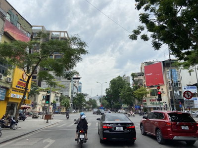 Quốc Tử Giám Street, Hanoi 01, Hanoi, 2022
