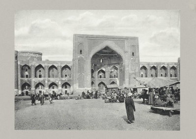 EU: Moskee met cellen voor studenten op de Marktplaats te Samarkand (1895), Samarkand, 1895
