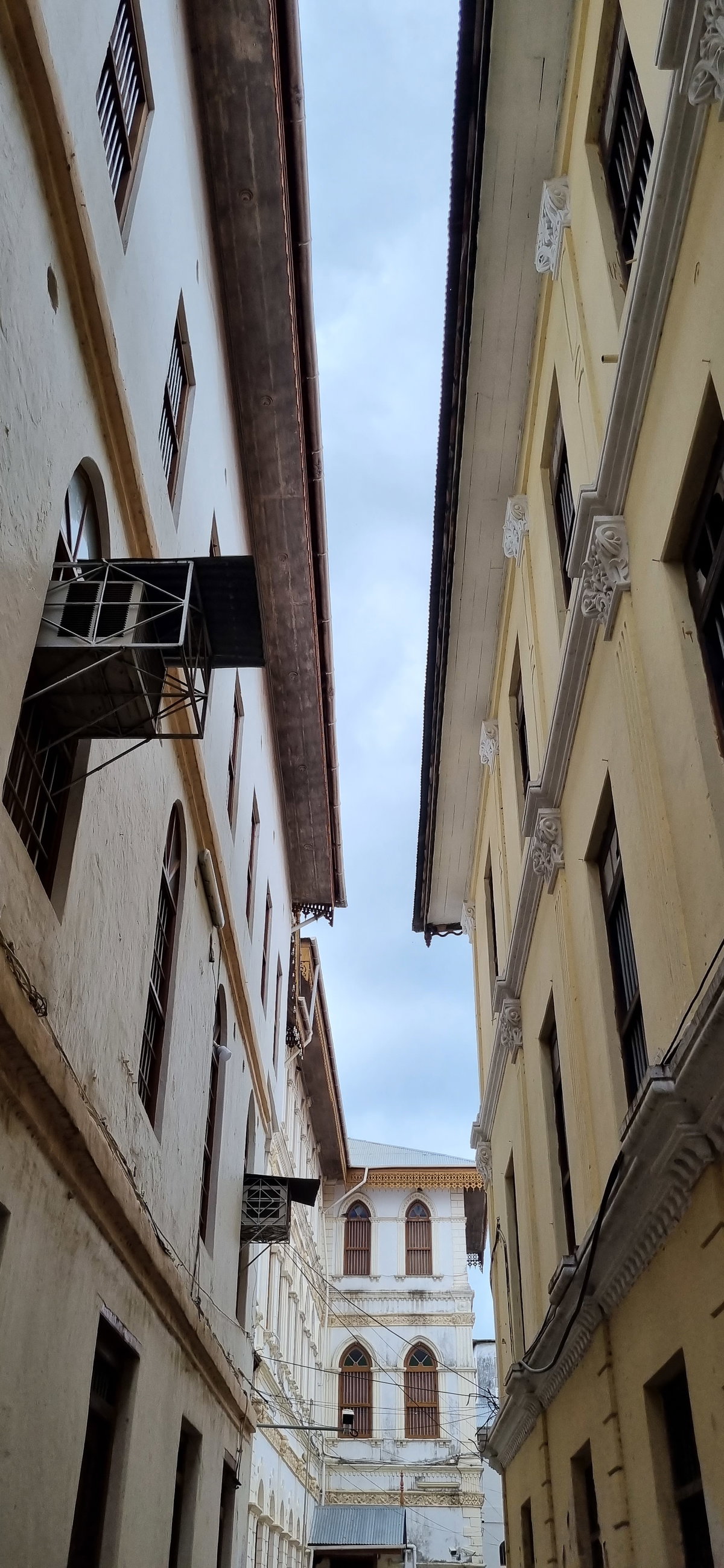 Street Stonetown 72, Zanzibar City, Tanzania, 2022