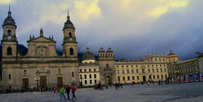 Plaza central simon bolivar, Bogotá, 2012