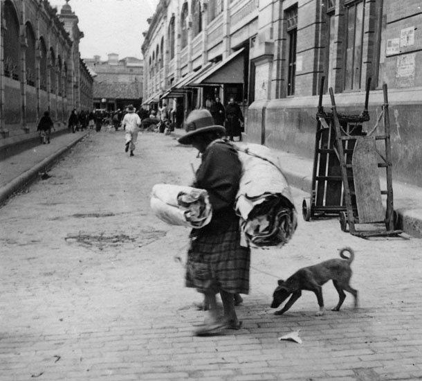 EU: Street image from Bogotá. July 1935 (1935), Bogotá, Colombia, 1935