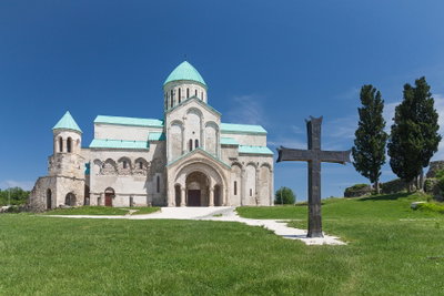 Kutaisi, Katedra Bagrati, Kutaisi — photos through time
