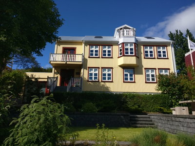 Reykjavík - Suðurgata 10, Reykjavik, 2017