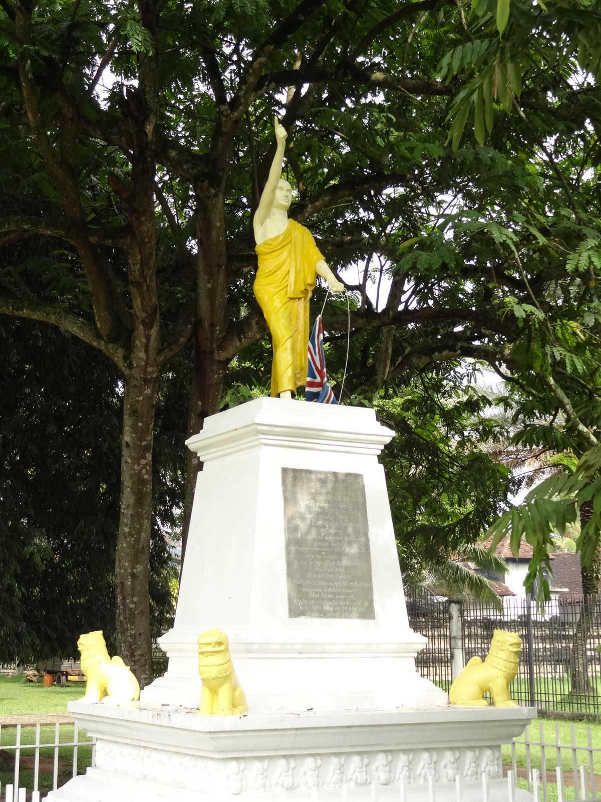Wariyapola Sri Sumangala statue, Kandy, Sri Lanka, 2013