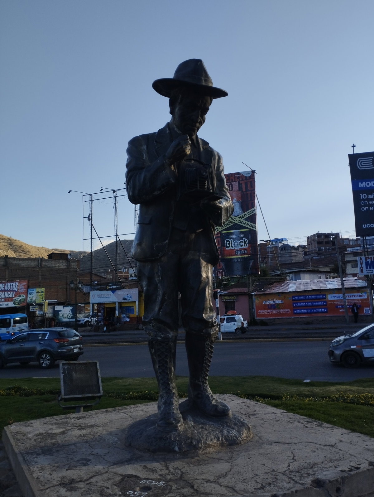 Monumento a Martin Chambi, Cusco 02, Cusco, Peru, 2023