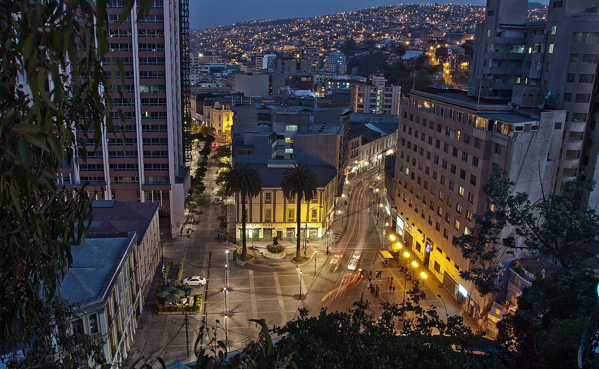 Valparaiso en la noche, Valparaíso, Chile, 2012