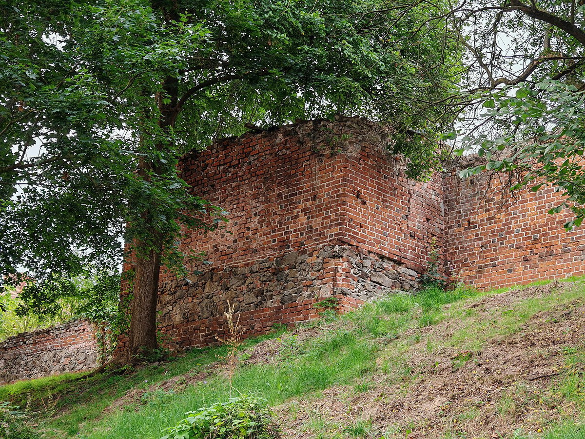 Sandomierz Pozostałości murów obronnych 13, Sandomierz, Poland, 2025