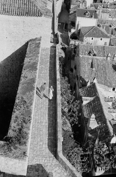 EU: Travel photos Croatia. Dubrovnik (Ragusa). View from a fortification tower onto the roofs of the old town (1939), Dubrovnik, 1939