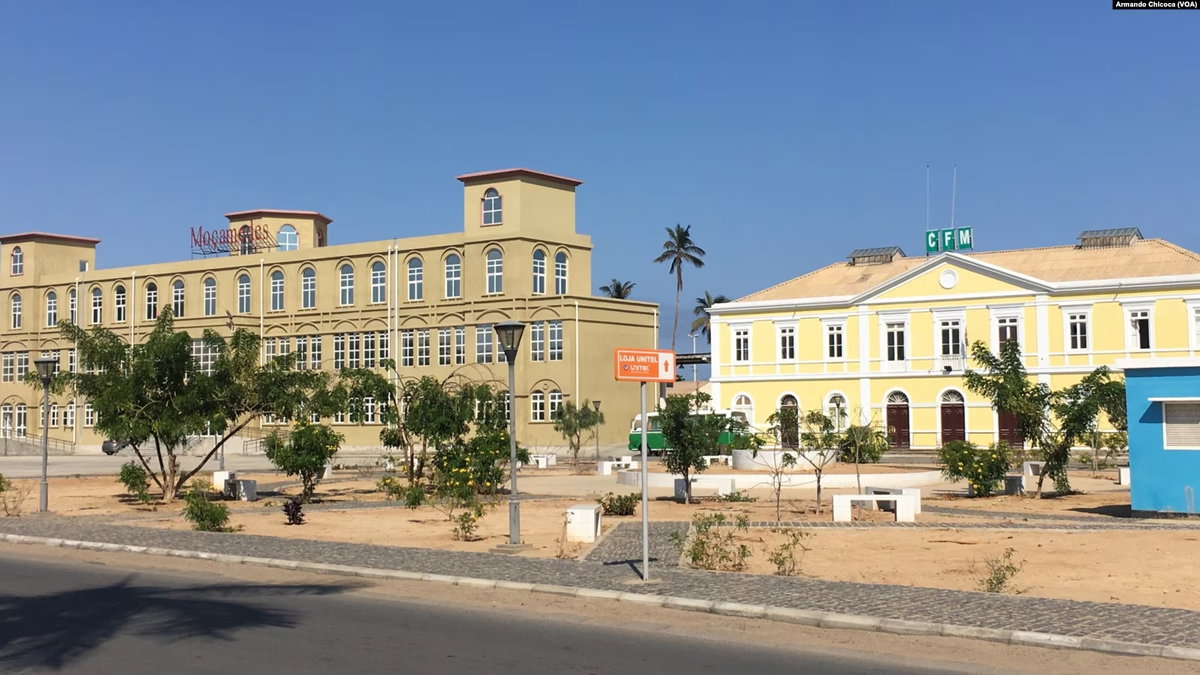 Estação Moçâmedes dos Caminhos de Ferro de Moçâmedes, Namibe, Angola, 2023