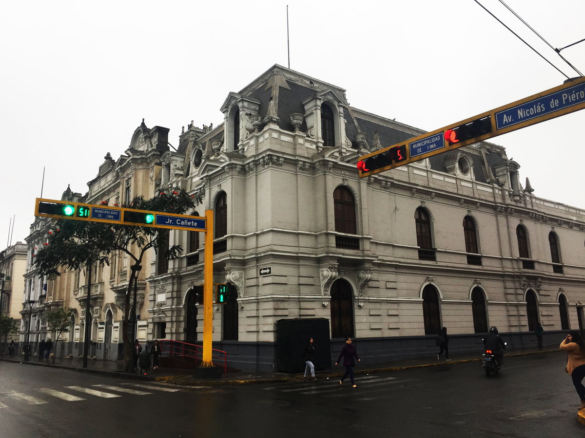 AV. NICOLAS PIEROLA PRIMERAS CDRAS A, Lima, Peru, 2018