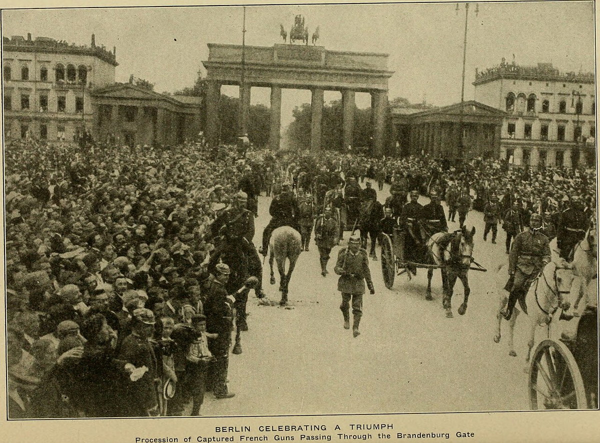 Brandenburg Gate, Berlin, Germany, 1900