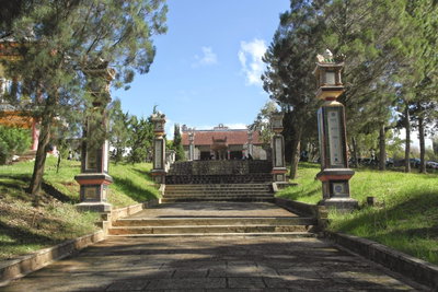 Linh Sơn Cô Tư Đa Lat, Da Lat, 2014