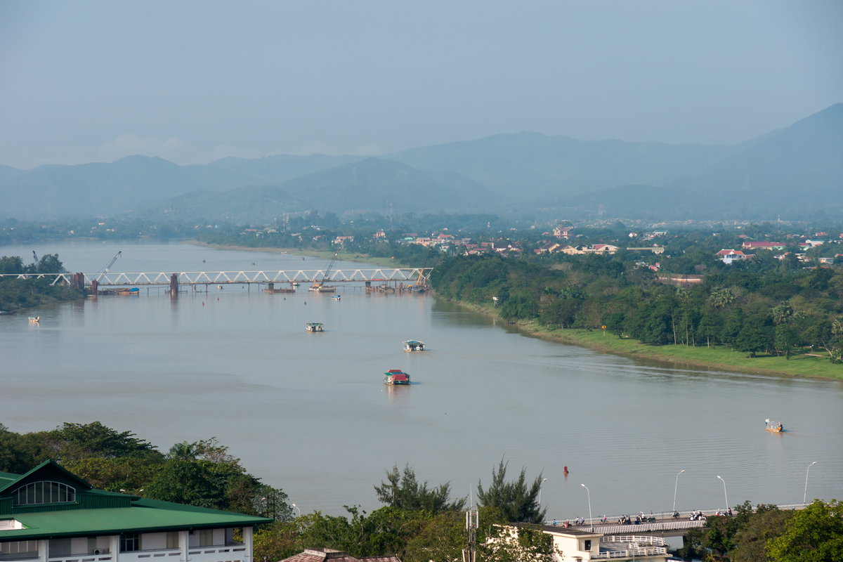 Hue Vietnam Perfume-River-01, Hue, Vietnam, 2010