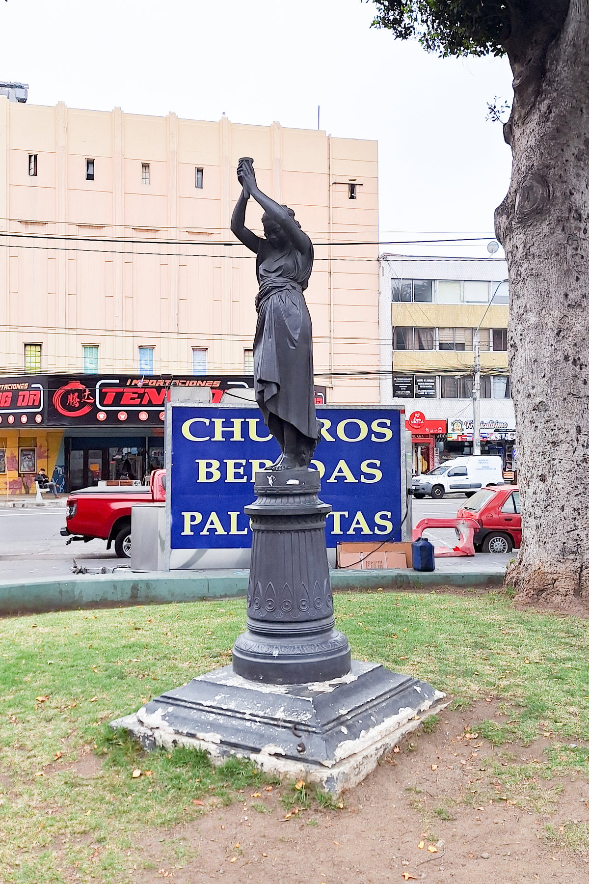 Estatua en Parque Italia, Valparaíso, Valparaíso, Chile, 2024