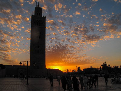 Day 2 - sunset at the Kutubiyya Mosque, Marrakech, Morocco 2010 - Flickr - ambabheg, Marrakech, 2010