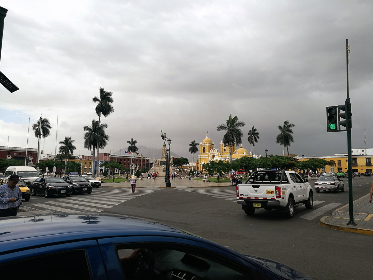 Plaza de Armas de Trujillo10, Trujillo, Peru, 2017