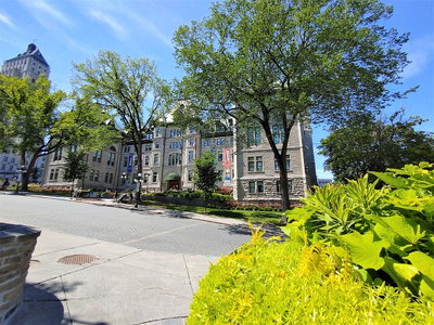 Hotel de ville de Quebec 65, Quebec City, 2021