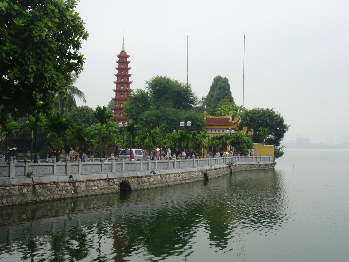 Trấn Quốc Pagoda 6, Hanoi, Vietnam, 2018