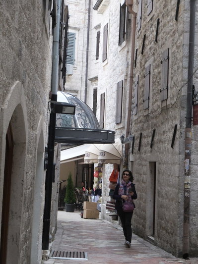 Kotor street scene, Kotor, 2016
