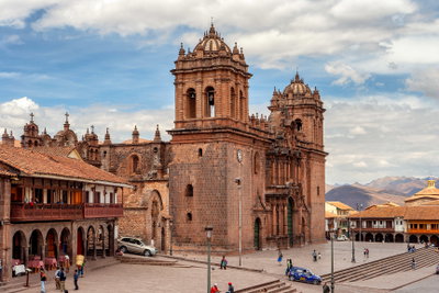 Cusco, main square, Cusco — photos through time