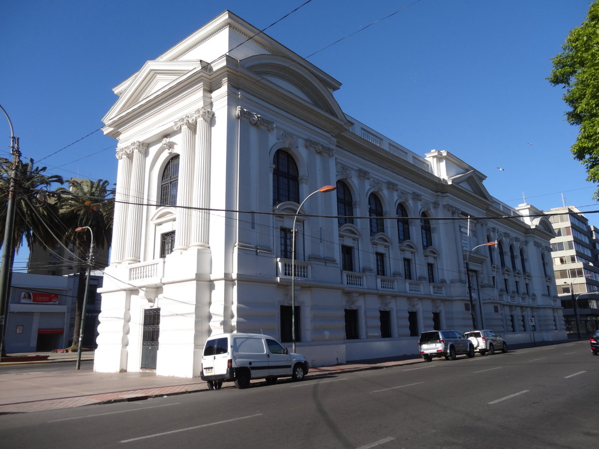 BIBLIOTECA SEVERIN, Valparaíso, Chile, 2013