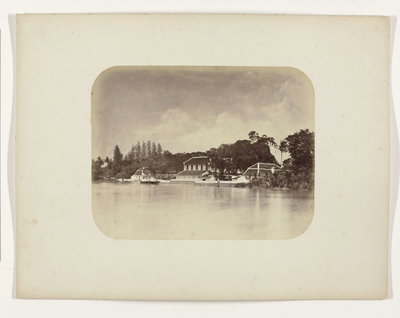 EU: Het residentiehuis in Surabaya (1876), Surabaya, 1876