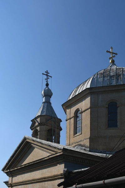 Ქუთაისი, მთავარანგელოზის ეკლესია Kutaissi, Church of the archangels and cemetery, Kutaisi, 2019