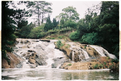 Cam ly waterfall, Da Lat — photos through time