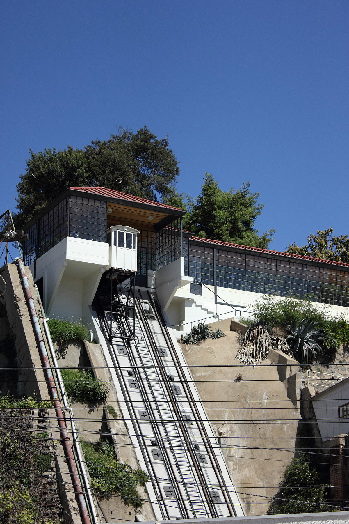 Ascensor Hospital Van Buren, Valparaiso, Valparaíso, Chile, 2013