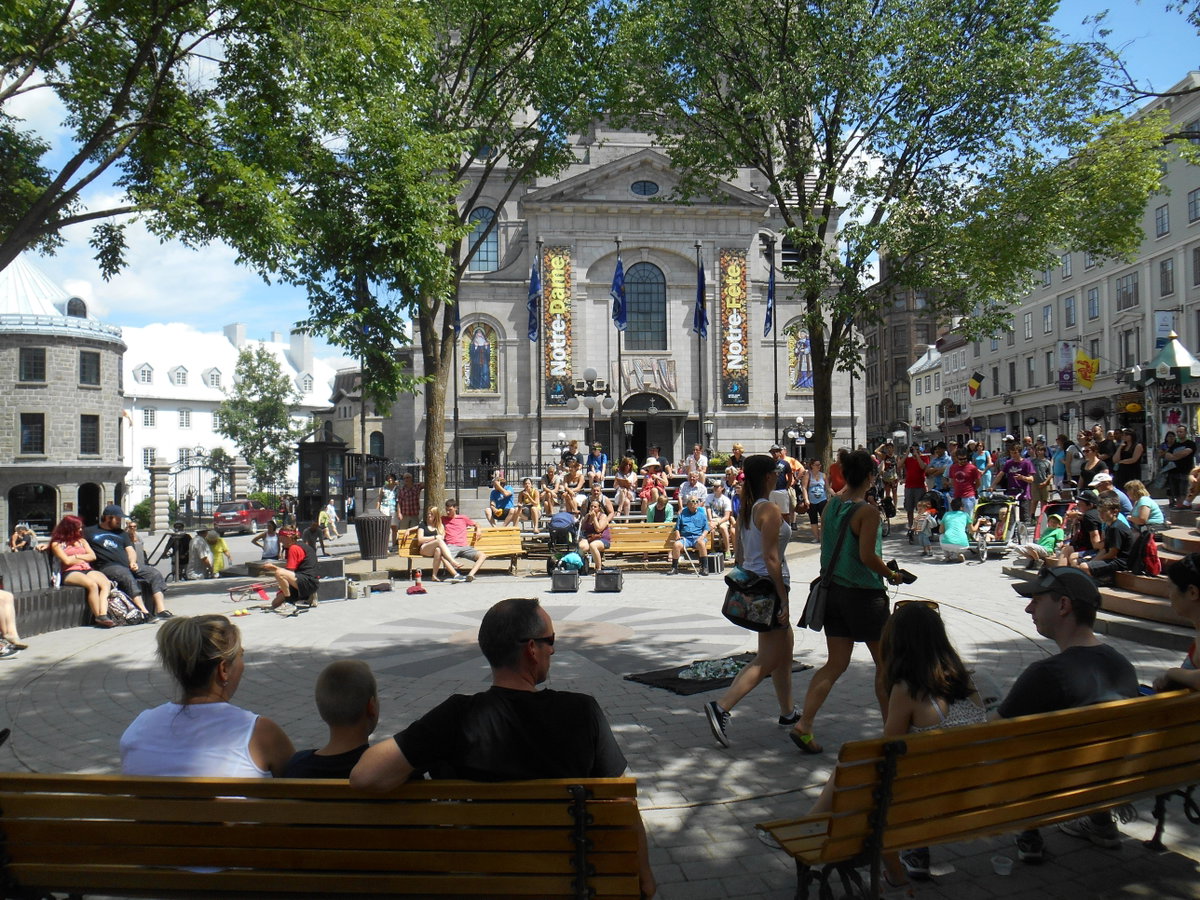 Place de l Hotel-de-Ville - 05, Quebec City, Canada, 2014