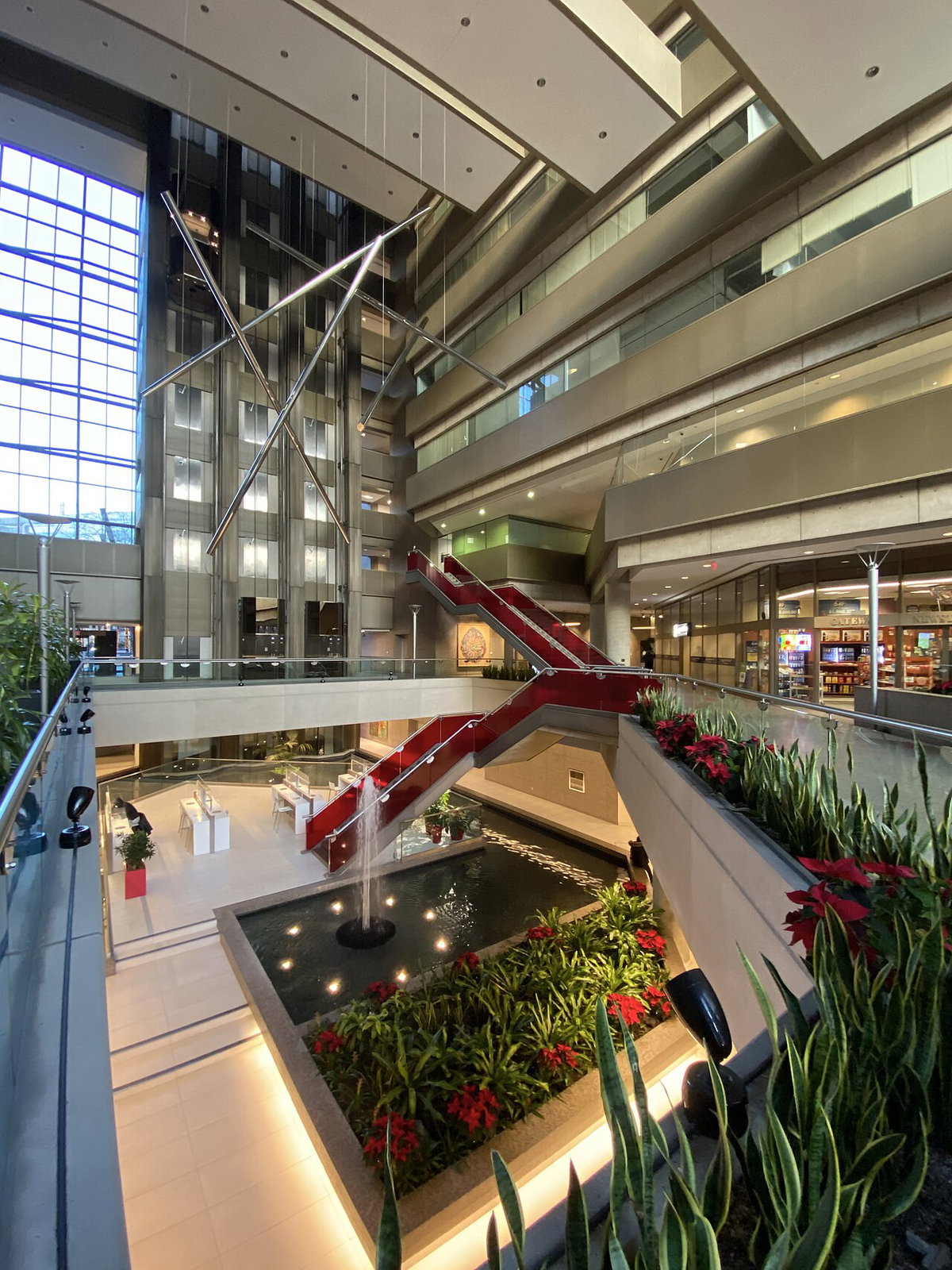 Bell Trinity Square Atrium, Toronto, Canada, 2021