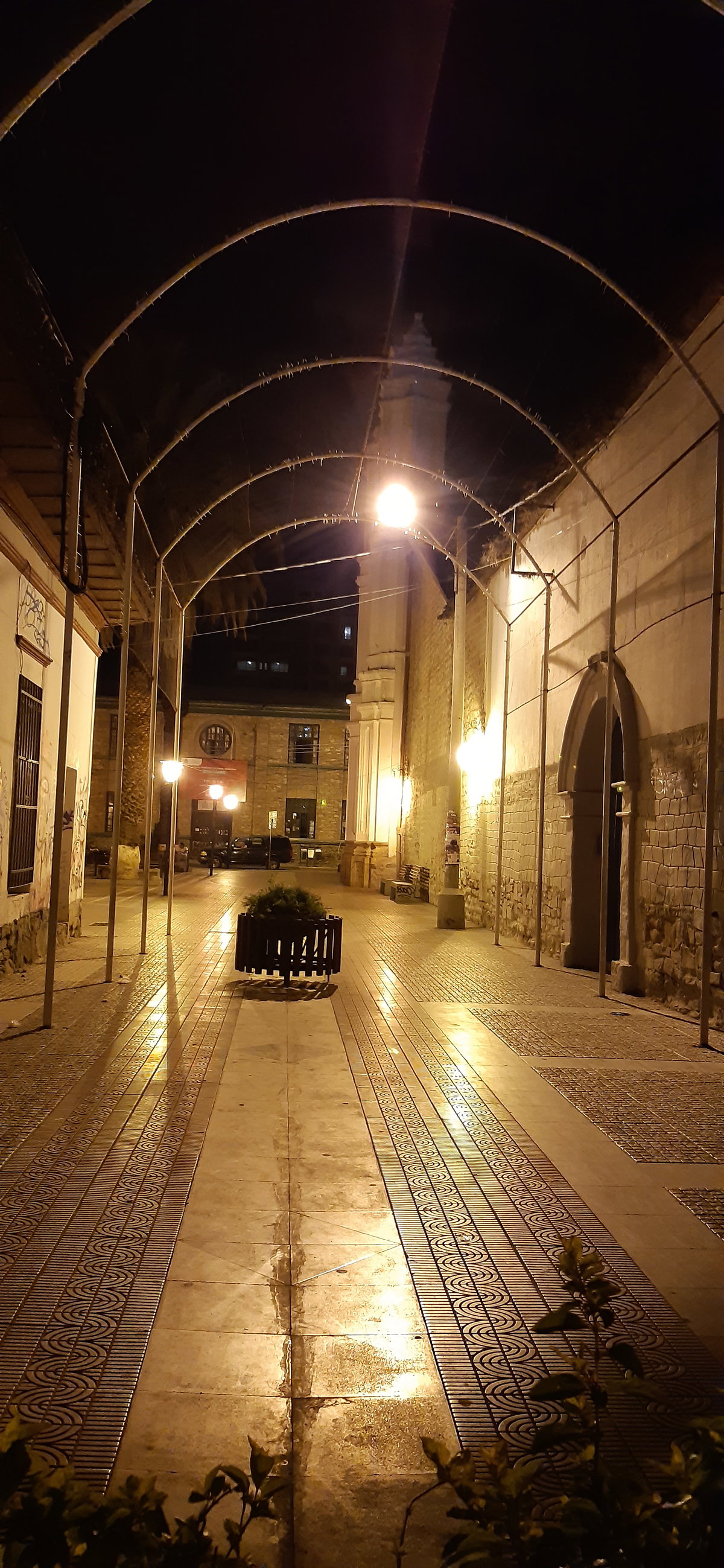 Iglesia y Convento de Santa Teresa vista nocturna 9, Cochabamba, Bolivia, 2019