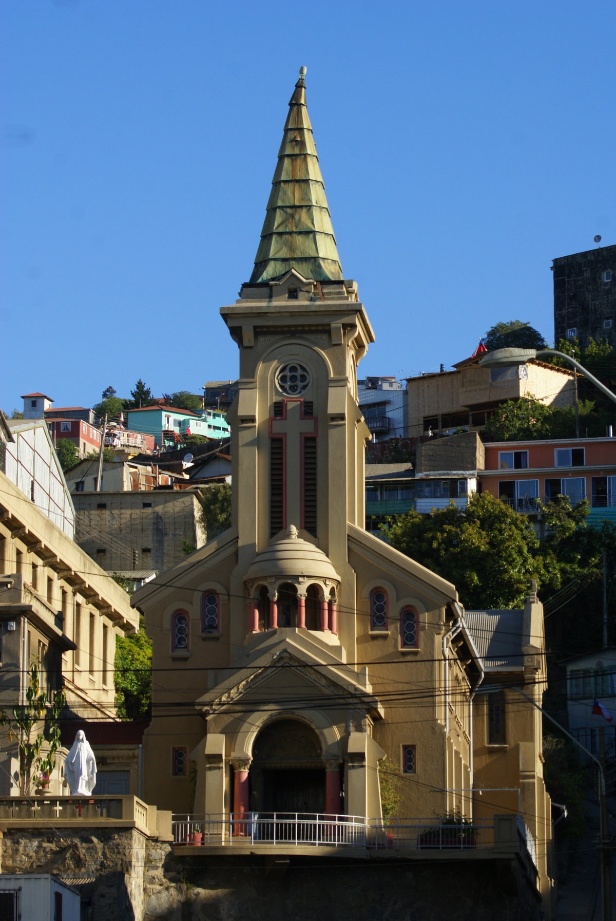 Iglesia del carmen monjas, Valparaíso, Chile, 2006
