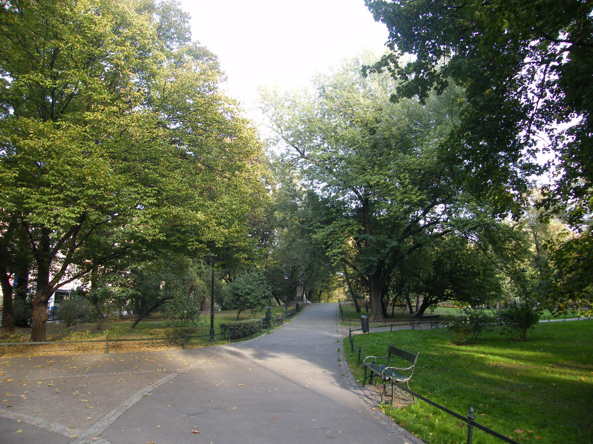 Kraków - Planty AL01, Kraków, Poland, 2012