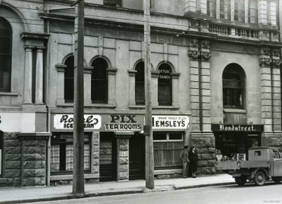 Dunedin Stock Exchange building, Bond Street, Dunedin, 1952