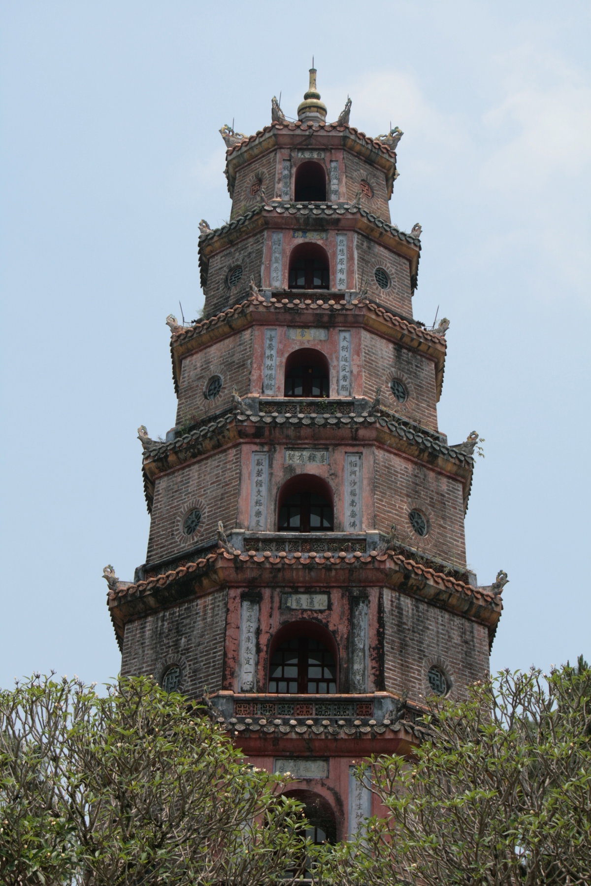Phước Duyên Tower, Thiên Mụ Pagoda, Huế, Hue, Vietnam, 2011