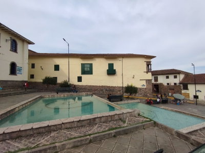 Fuente Colegio San Francisco de Borja 01, Cusco, 2023