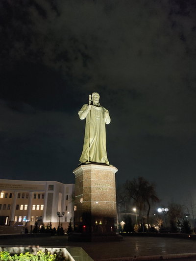 Monument to Ali-Shir Nava'i in Tashkent, Tashkent, 2023