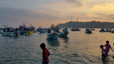 Trincomalee Pathirakali Amman Theertham, Trincomalee, 2016