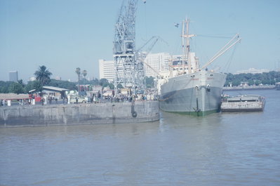 EU: Hamnen i Buenos Aires (1964), Buenos Aires, 1964