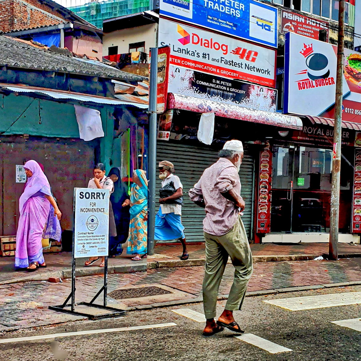 Street Scene in Colombo, Colombo, Sri Lanka, 2019