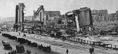 Dworzec Główny - ruiny w styczniu, Warsaw, 1945
