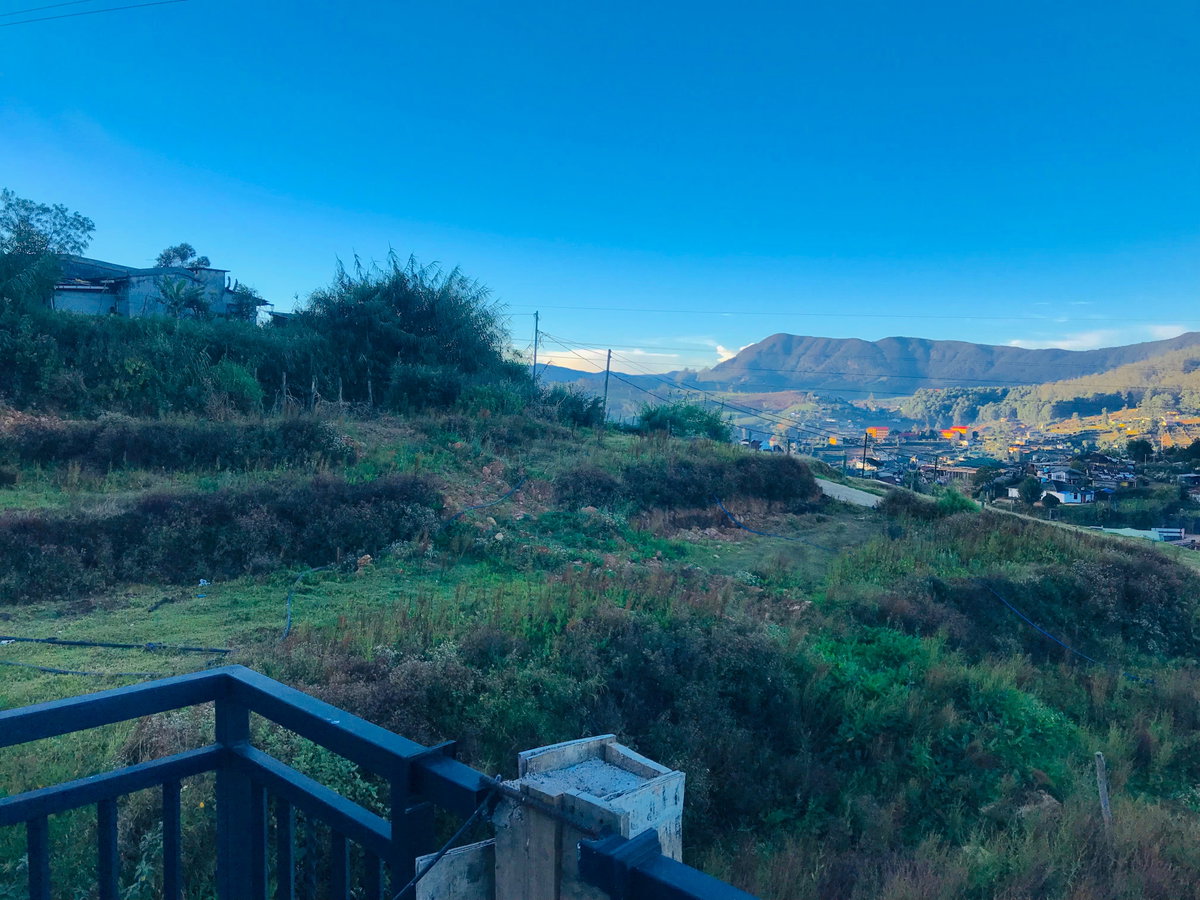 Morning mountain, Nuwara Eliya, Sri Lanka, 2019