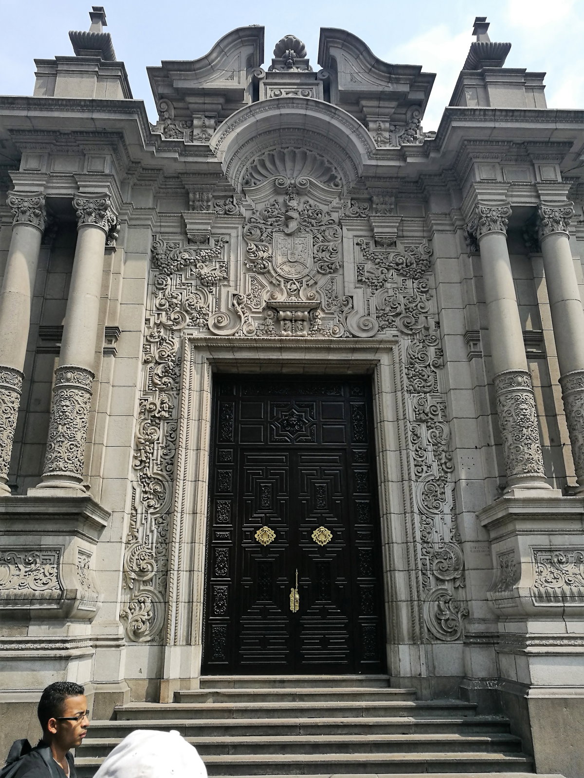 Detall de façana de casa del jirón de la unión, Lima, Peru, 2017