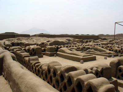 Chan Chan - reliefs, Trujillo — photos through time