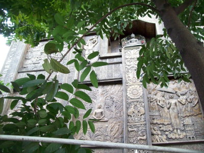 Gangaramaya Temple, Colombo — photos through time