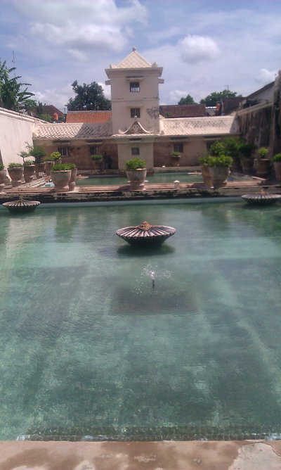 Water castle Yogyakarta taman sari 02, Yogyakarta — photos through time