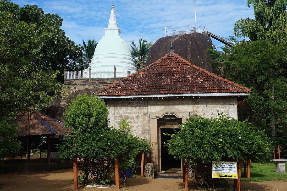 Isurumuniya Rock Temple, Anuradhapura, Sri Lanka, 2015