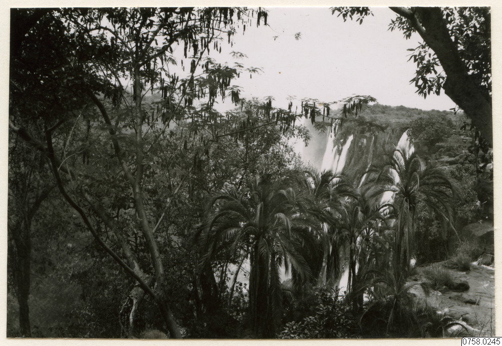 EU: Victoria Falls, Bolinder expedition to Southern Africa (1948), Livingstone, Zambia, 1948