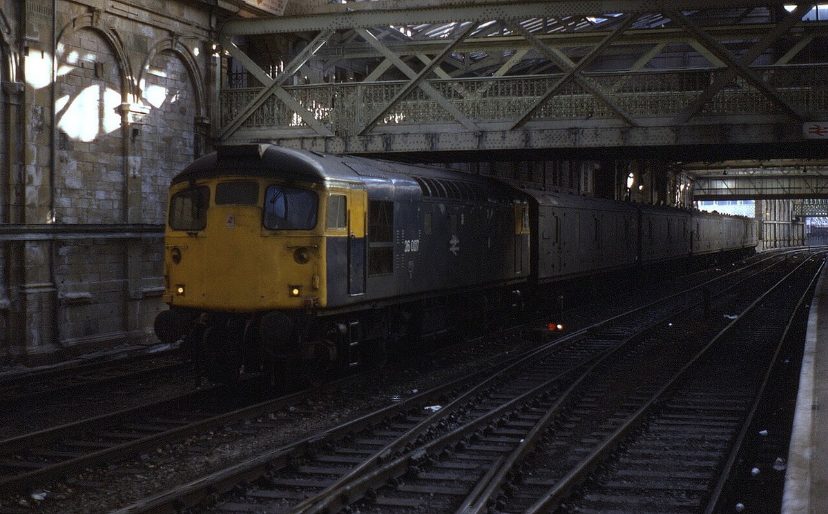 Edinburgh Waverley, Edinburgh, United Kingdom, 1986